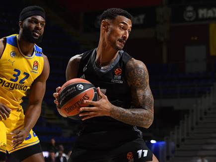 ליקט 8 ריבאונדים ברבע וחצי. ניבו (GETTY)