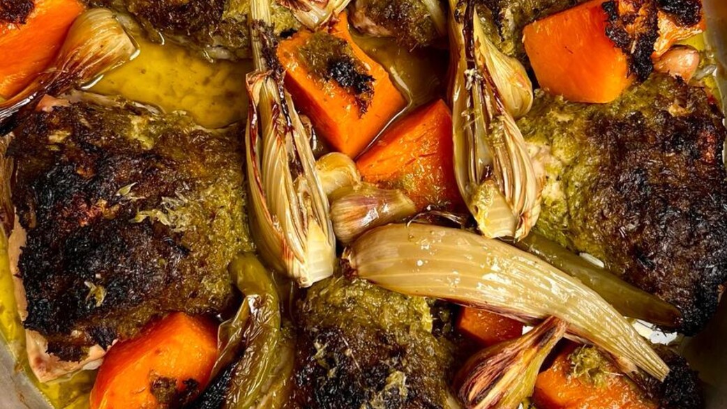 עוף בתנור ברוטב שום טרי 