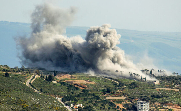 תקיפה ישראלית בשטח לבנון (צילום: RABIH DAHER/AFP via Getty Images)