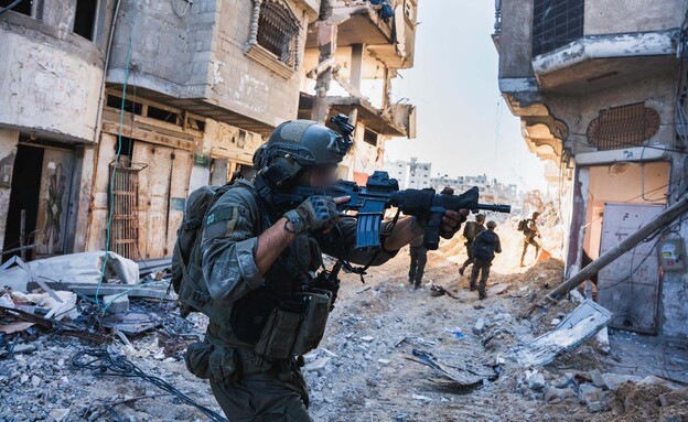 צוות הקרב של עוצבת הקומנדו נלחם בשכונת אל אמל  (צילום: דובר צה