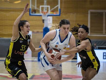 גילי אייזנר, עוד משחק טוב שלה לא הועיל לניצחון (ספי מרגיזו, באדיבות מנהלת ליגת העל בכדורסל נשים