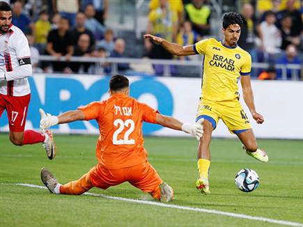 ריבוי מצבים של מכבי ת"א לא עזר הרבה (אלן שיבר)