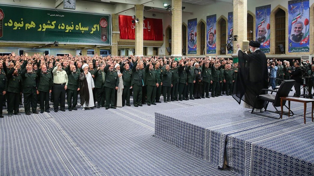 פגישת מפקדי משמרות המהפכה ומנהיג איראן ח'אמנהאי