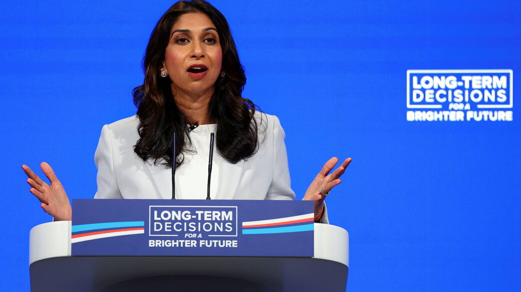 סואלה ברוורמן, לשעבר שרת הפנים של בריטניה