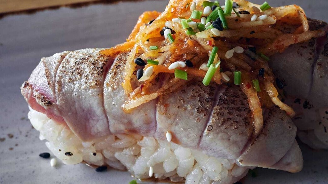 סושי.  סניף סביון