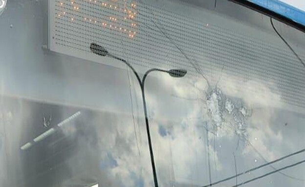 פיגוע ירי בכביש 55 סמוך לצומת נבי אליאס שבחטיבת אפ (צילום: 27א')