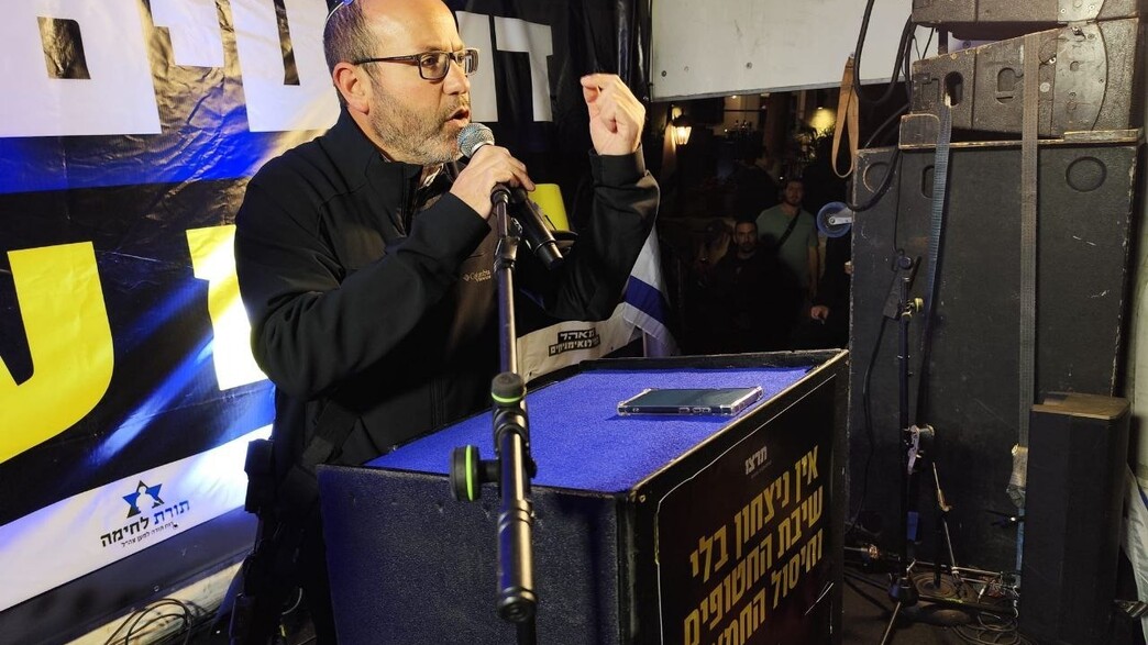 צביקה מור, אביו של החטוף איתן מור צביקה מור, אביו של החטוף איתן מור