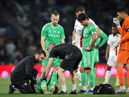 חלאיילי הדאיג כשנפצע, אך נשאר על הדשא (מאור אלקסלסי)