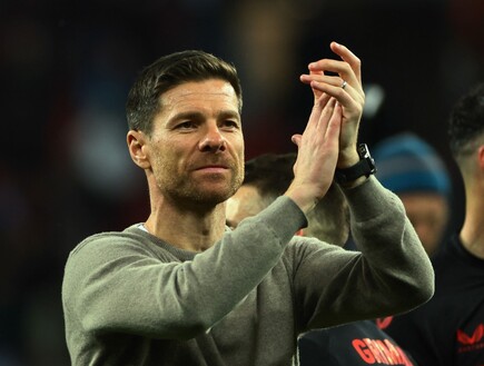 צ'אבי אלונסו באייר לברקוזן (צילום: רויטרס)