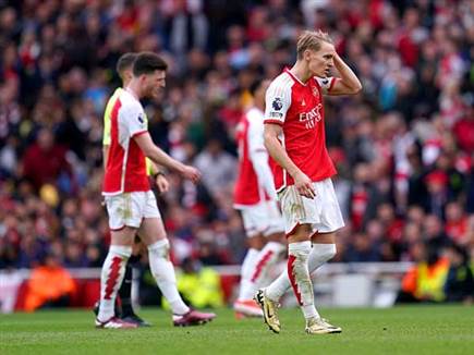 2 נקודות מהפסגה (GETTY)