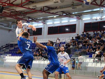 (אגם לוי באדיבות איגוד הכדוריד)