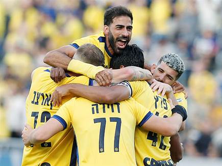 קונצרט של המכבים בדרך לאליפות (צילום: אלן שיבר)