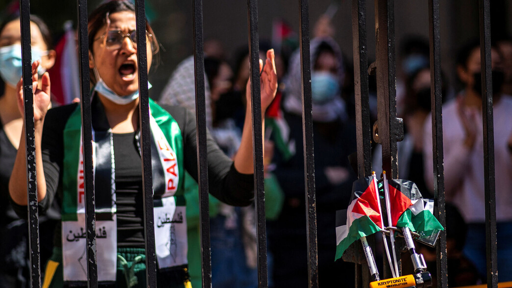 מפגינים פרו-פלסטינים באוניברסיטת קולומביה