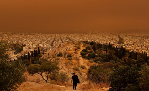 סופת אבק קשה באתונה, יוון (צילום: רויטרס)