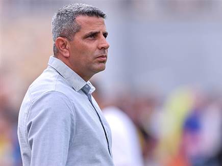 הקשה על הצהובים. מימר (מאור אלקסלסי)