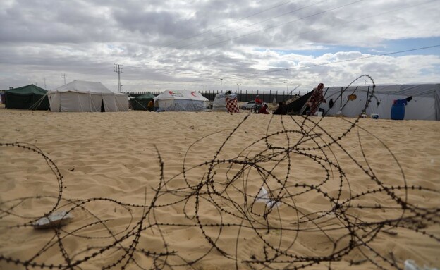 מחנות ברפיח סמוך לגבול מצרים, מלחמת 7 באוקטובר (צילום: Ahmad Hasaballah/Getty Images)