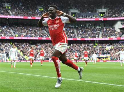 כולל הצגה של סאקה (getty)