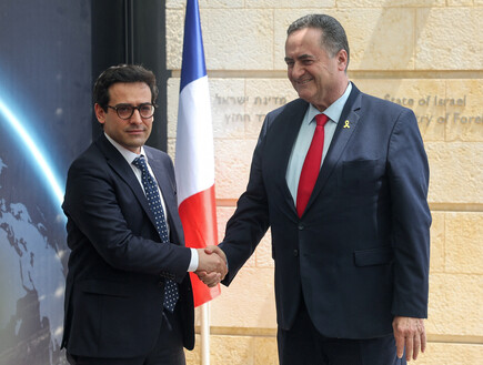ישראל כ"ץ וסטפן סז'ורנה שר החוץ הצרפתי (צילום: רויטרס)