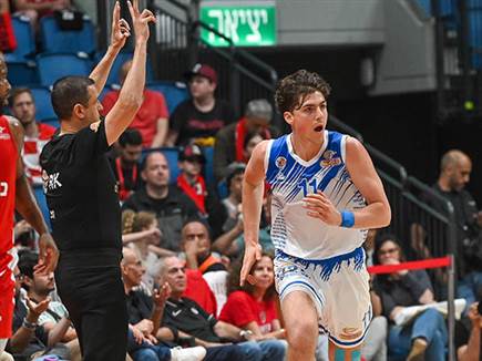 אריאל. להט כשהיה צריך (ברני ארדוב)