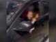 תיעוד מטריד: בן 7 מסיע את חבריו בכביש ראשי בצפון