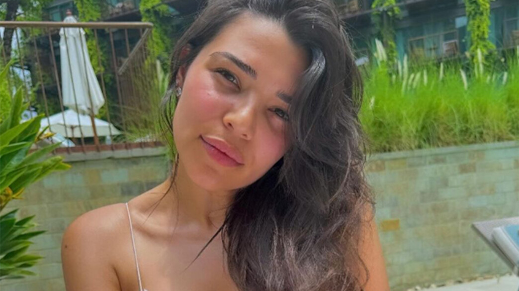 שי לי עופרי ביקיני