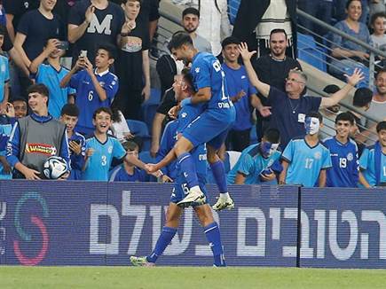 אבל מאור לוי שבר את הקרח (צילום: אלן שיבר)