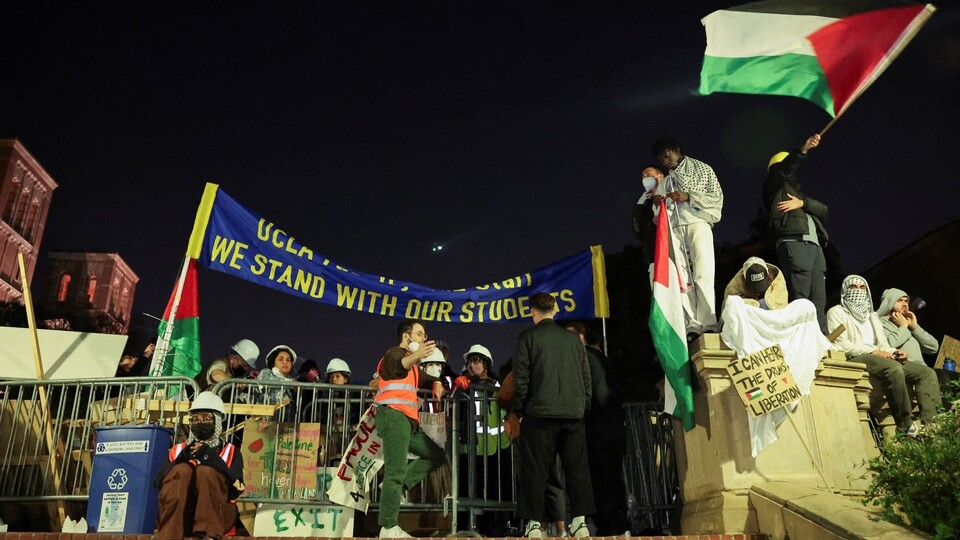 ההפגנות הפרו-פלסטיניות באוניברסיטת UCLA (צילום: Reuters)