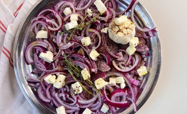 פסטה ברוטב שמנת ובצל מקורמל - זה בעצם הרוטב