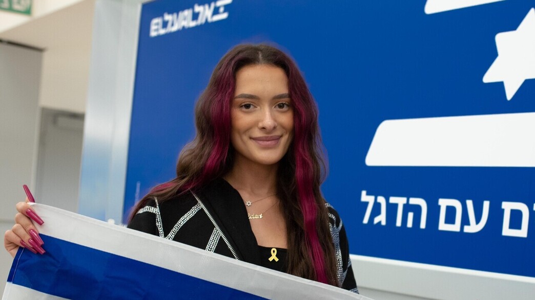 עדן גולן לפני הטיסה לאירוויזיון