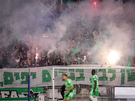 הקהל הירוק מוכן לשבת, סמי עופר, מול מכבי תל אביב (מאור אלקסלסי)