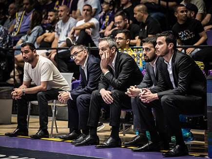 רצף 18 הנצחונות נגמר (עודד קרני)