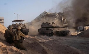 לוחמי חטיבה 401 ברצועת עזה (צילום: דובר צה"ל)