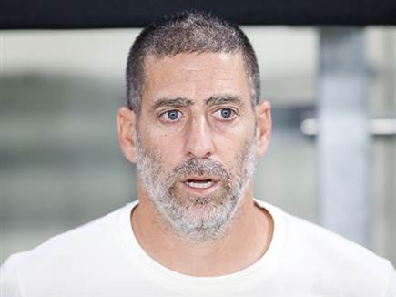 רן קוז`וך. יכול להיות מרוצה (אלן שיבר)