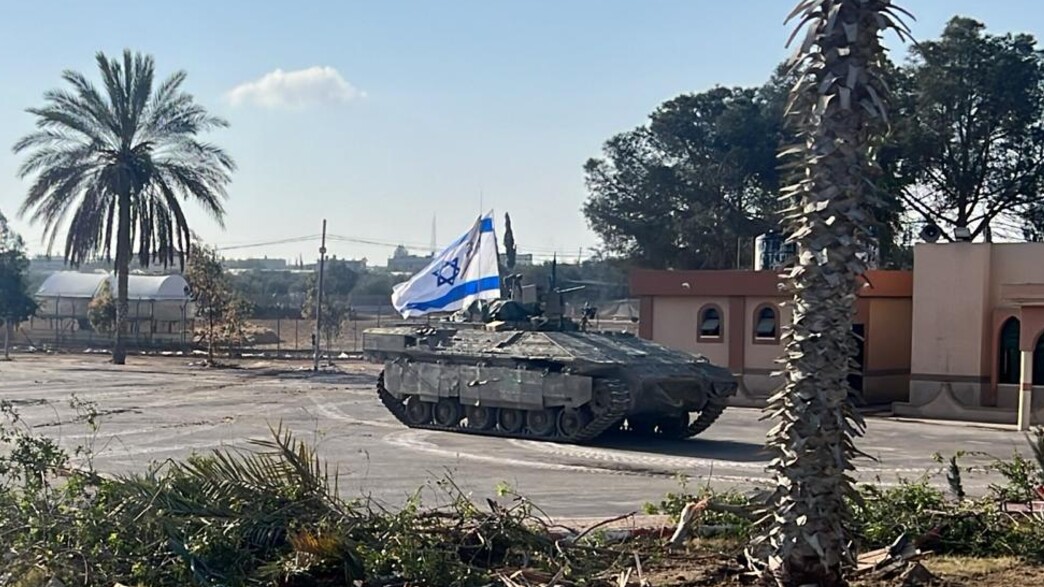 כניסת כוחות צוות הקרב של חטיבה 401 למעבר רפיח 