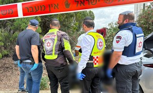 חשד לרצח בכביש 65 ליד גן שמואל (צילום: דוברות מד״א)