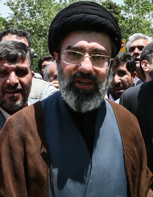 מוג'תבא ח'אמנאי, בנו של המנהיג העליון של איראן