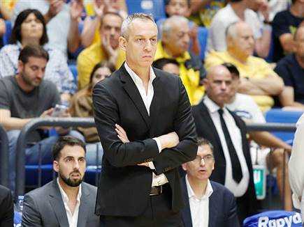 עודד קטש. מתקרב להבטחת הפסגה (אלן שיבר)