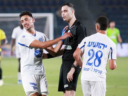 פ“ת לא הפסיקה לתקוף (קובי אליהו)