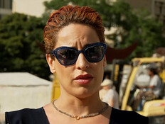 לילי מו, גולה מאיראן, מסיירת בישראל (צילום: חדשות)