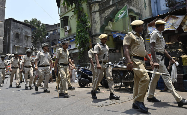משטרת הודו (צילום: Anshuman Poyrekar, getty images)