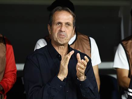 הוא יסתפק במקום הרביעי. רוני לוי (דני מרון)