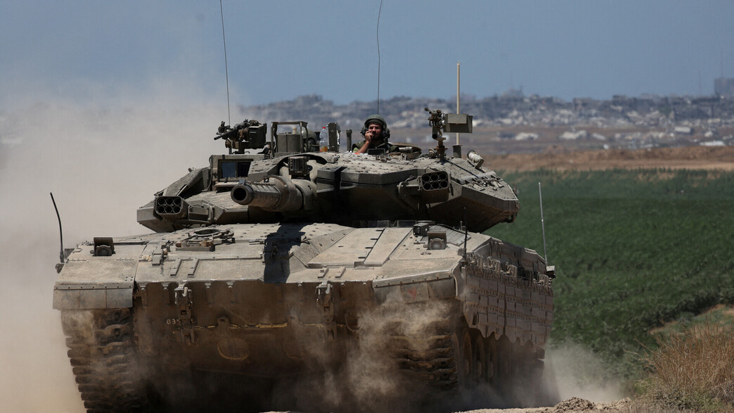 טנק של צה"ל סמוך לגבול עם רצועת עזה טנק של צה"ל סמוך לגבול עם רצועת עזה