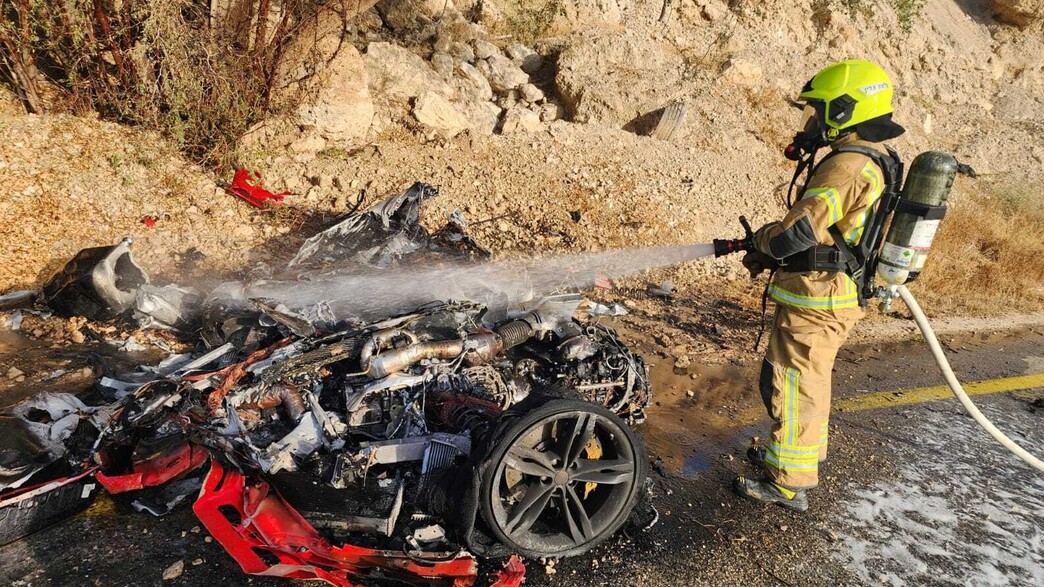 זירת התאונה בכביש 90 זירת התאונה בכביש 90