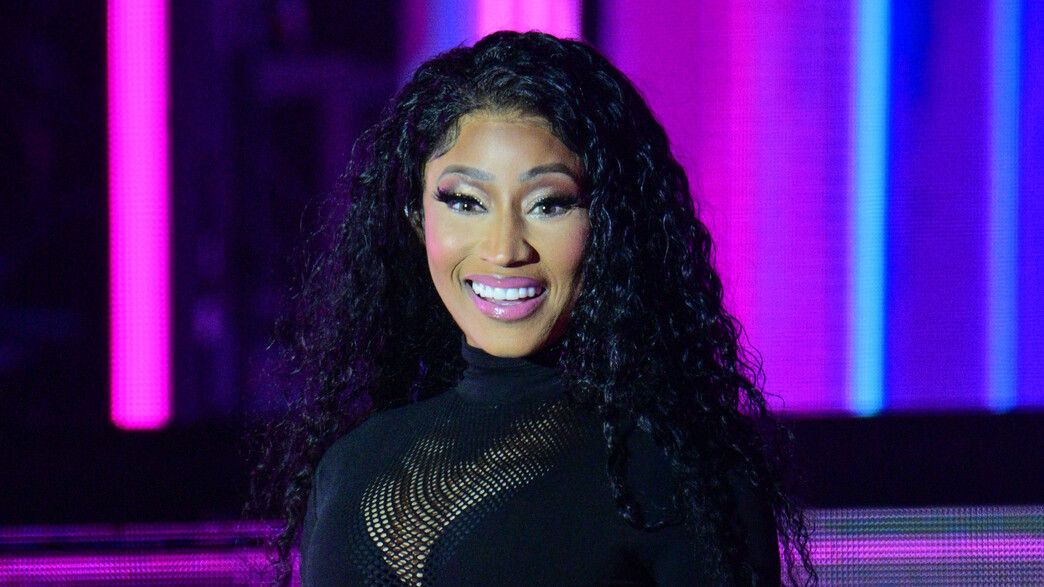 ניקי מינאז'