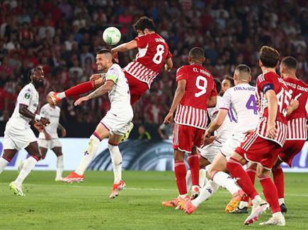 דרמה גדולה בסיום (GETTY)