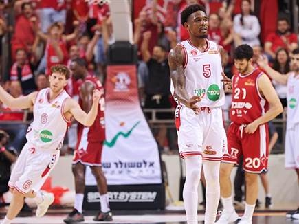 אקסבייר מנפורד היה מצוין  (מאור אלקסלסי)