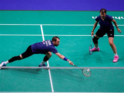 הוריו הם גם המאמנים. זילברמן ואמו (GETTY) (צילום: ספורט 5) הוריו הם גם המאמנים. זילברמן ואמו (GETTY) (צילום: ספורט 5)