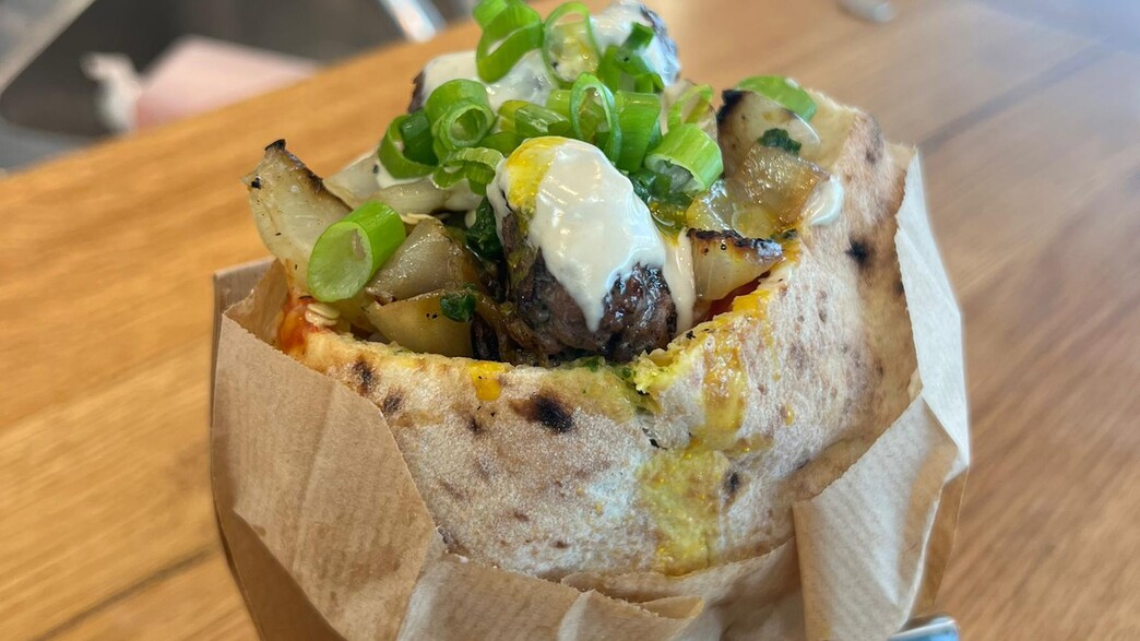 פיתה ברודשטיין - קבב פיתה ברודשטיין - קבב