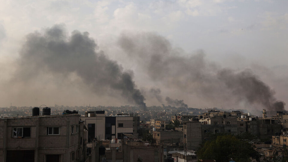 רפיח אחרי תקיפה (צילום: EYAD AL-BABA/AFP via Getty Images)