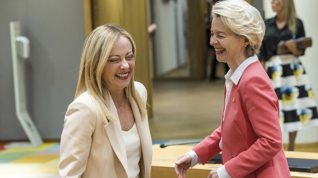  ג'ורג'ה מלוני עם נשיאת נציבות האיחוד האירופי